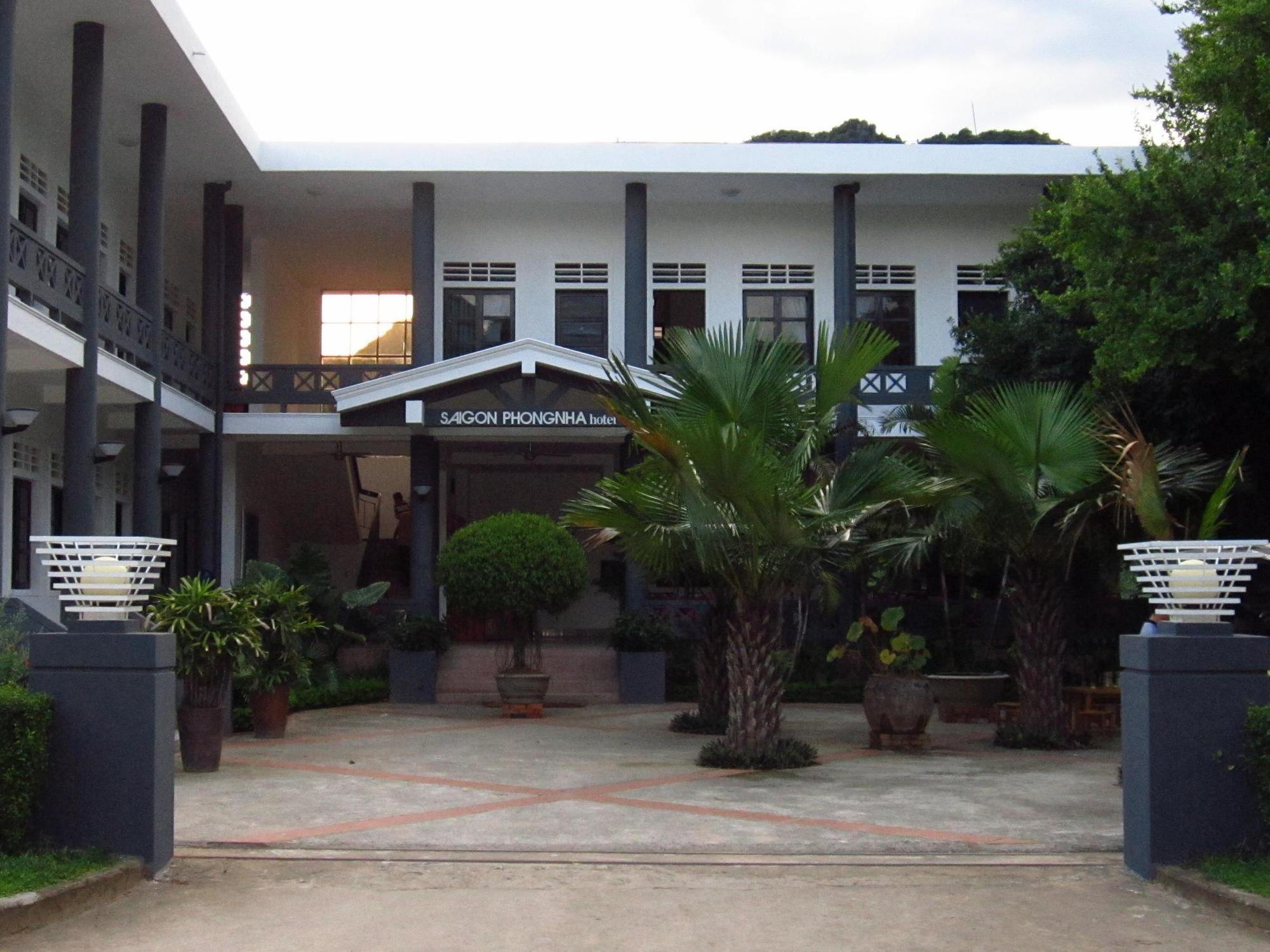 Sai Gon Phong Nha Hotel دونغ هوي المظهر الخارجي الصورة